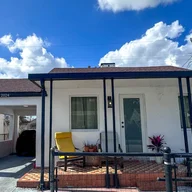 Casa a la venta en 540 SW 8th Ct, Miami FL 33130