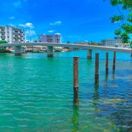 Apartamento a la venta en 8040 Tatum Waterway Dr # 8040, Miami Beach FL 33141