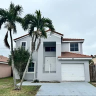 Casa a la venta en 7378 Flores Way, Margate FL 33063