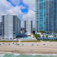 Apartamento a la venta en 2751 S Ocean Dr # 1706S, Hollywood FL 33019