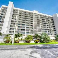 Apartamento a la venta en 521 N Riverside Dr # 506, Pompano Beach FL 33062