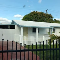Casa a la venta en 19370 SW 116th Ave, Miami FL 33157
