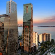 Apartamento a la venta en 1451 Brickell Ave # 2701, Miami FL 33131