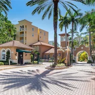 Apartamento a la venta en 19655 E Country Club Dr # 6207, Aventura FL 33180