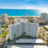 Apartamento a la venta en 201 N Ocean Blvd # 107, Pompano Beach FL 33062