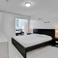 Apartamento a la venta en 5445 Collins Ave # 14, Miami Beach FL 33140