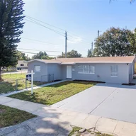 Casa a la venta en 190 NE 173rd St, North Miami Beach FL 33162