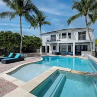 Casa a la venta en 5171 SW 170th Ave, Miramar FL 33027