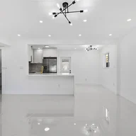 Casa a la venta en 10860 SW 40th Ter, Miami FL 33165