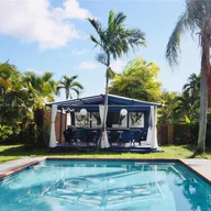 Casa a la venta en 1611 Jackson St, Hollywood FL 33020