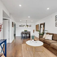 Apartamento a la venta en 15330 SW 134th Pl # 310, Miami FL 33177