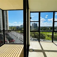 Apartamento a la venta en 20301 W Country Club Dr # 729, Aventura FL 33180