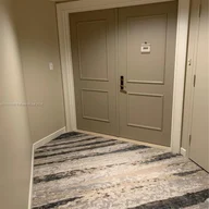 Apartamento a la venta en 7000 Island Blvd # 2002, Aventura FL 33160