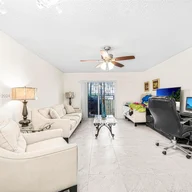 Apartamento a la venta en 855 Euclid Ave # 101, Miami Beach FL 33139