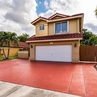 Casa a la venta en 11031 SW 147th Ct, Miami FL 33196