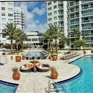 Apartamento a la venta en 253 NE 2nd St # 608, Miami FL 33132