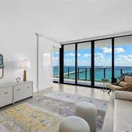 Apartamento a la venta en 3131 NE 7th Ave # 2803, Miami FL 33137