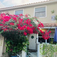 Casa a la venta en 6290 W 24th Ct # 5, Hialeah FL 33016