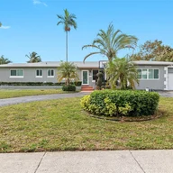 Casa a la venta en 2524 Dewey St, Hollywood FL 33020