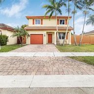 Casa a la venta en 28449 SW 130th Pl, Homestead FL 33033