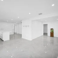 Casa a la venta en 3455 NW 102nd St, Miami FL 33147