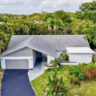 Casa a la venta en 395 NW 89th Ln, Coral Springs FL 33071