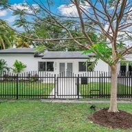 Casa a la venta en 6625 SW 41st St, Miami FL 33155