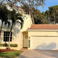 Casa a la venta en 2735 SW 187th Ave, Miramar FL 33029