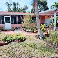 Casa a la venta en 1330 NE 203rd St, Miami FL 33179