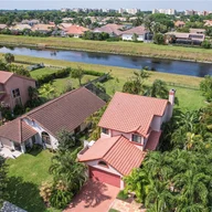 Casa a la venta en 3851 NW 7th Pl, Deerfield Beach FL 33442