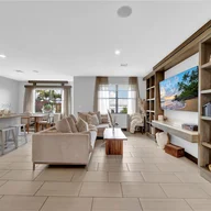 Casa a la venta en 15785 NW 91st Ct # 15785, Miami Lakes FL 33018