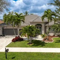 Casa a la venta en 4021 E Lake Estates Dr, Davie FL 33328