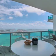 Apartamento a la venta en 900 Biscayne Blvd # 5709, Miami FL 33132