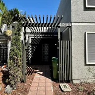 Casa a la venta en 11265 NW 15th Pl, Pembroke Pines FL 33026
