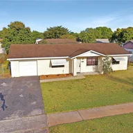 Casa a la venta en 1011 SW 127th Ter, Davie FL 33325