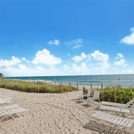 Apartamento a la venta en 1057 Hillsboro Mile # 214, Hillsboro Beach FL 33062