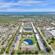 Apartamento a la venta en 1024 SE 3rd Ave # 305, Dania Beach FL 33004