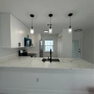 Casa a la venta en 14739 SW 90th Ter, Miami FL 33196