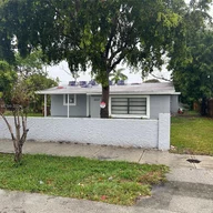 Casa a la venta en 5311 NE 10th Ave, Deerfield Beach FL 33064