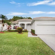 Casa a la venta en 2395 SE 5th Ct, Homestead FL 33033