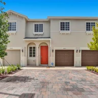 Casa a la venta en 20810 NW 14th Ct, Miami Gardens FL 33169