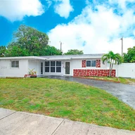Casa a la venta en 531 SW 70th Ave, Pembroke Pines FL 33023