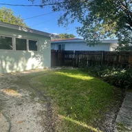 Casa a la venta en 709 NE 25th Ave, Pompano Beach FL 33062