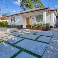 Casa a la venta en 311 NW 95th St, Miami FL 33150