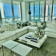 Apartamento a la venta en 16400 Collins Ave # 841, Sunny Isles Beach FL 33160
