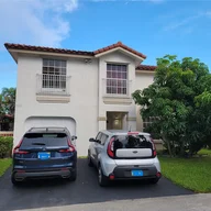 Casa a la venta en 1352 Seagrape Cir, Weston FL 33326