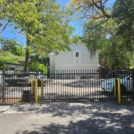 Casa a la renta en 2925 Center St # 3, Miami FL 33133