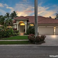 Casa a la venta en 460 NW 110th Ave, Plantation FL 33324
