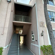 Apartamento a la renta en 12118 Saint Andrews Pl # 205, Miramar FL 33025