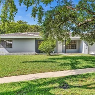 Casa a la renta en 418 S 57th Way, Hollywood FL 33023